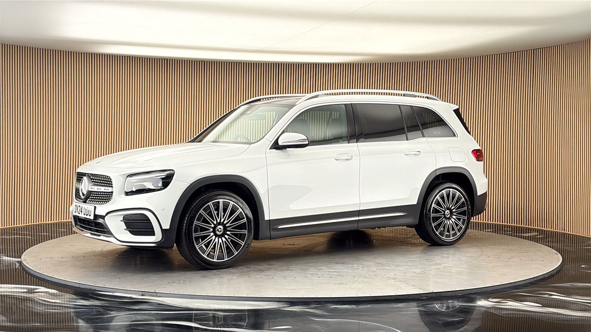 More views of Mercedes-Benz GLB