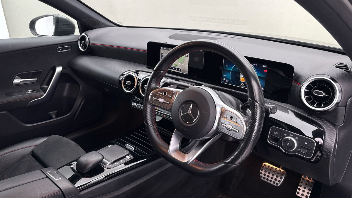 Mercedes-Benz A Class Image 5