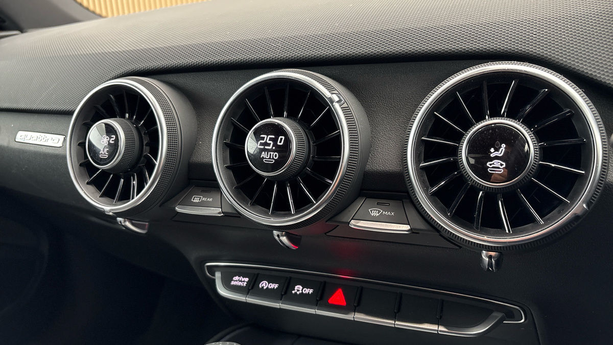 Audi TTS Image 6