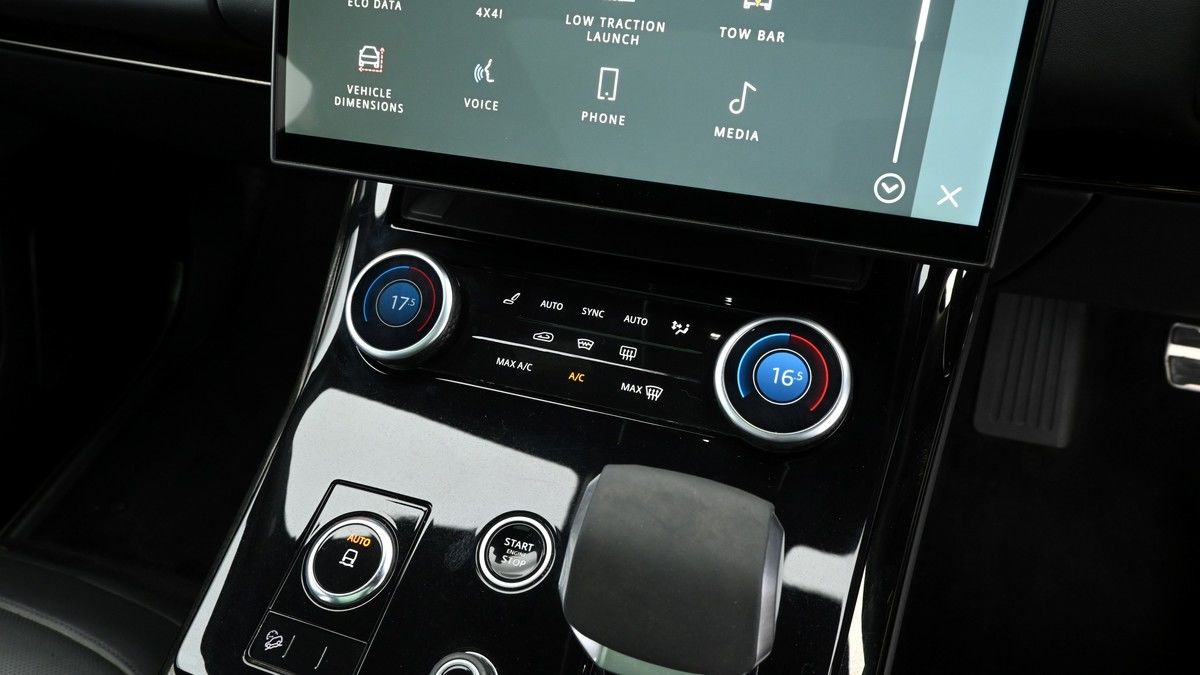 Land Rover Range Rover Sport Image 12