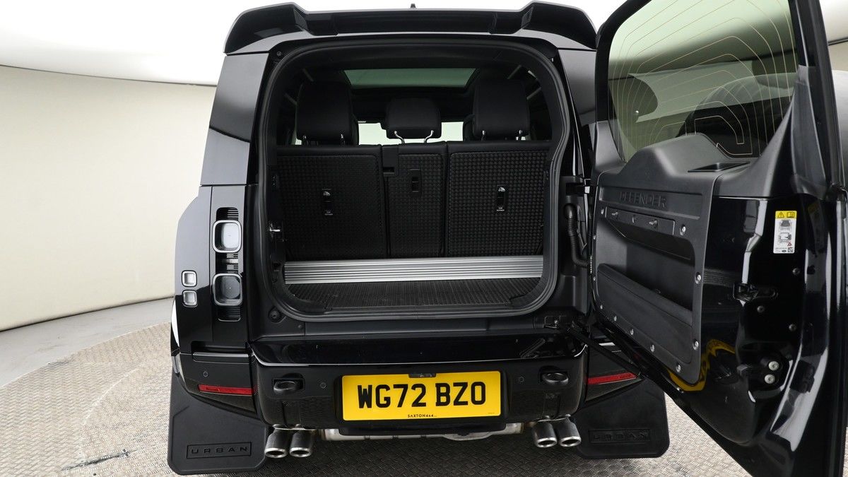 Land Rover Defender 90 Urban Image 10