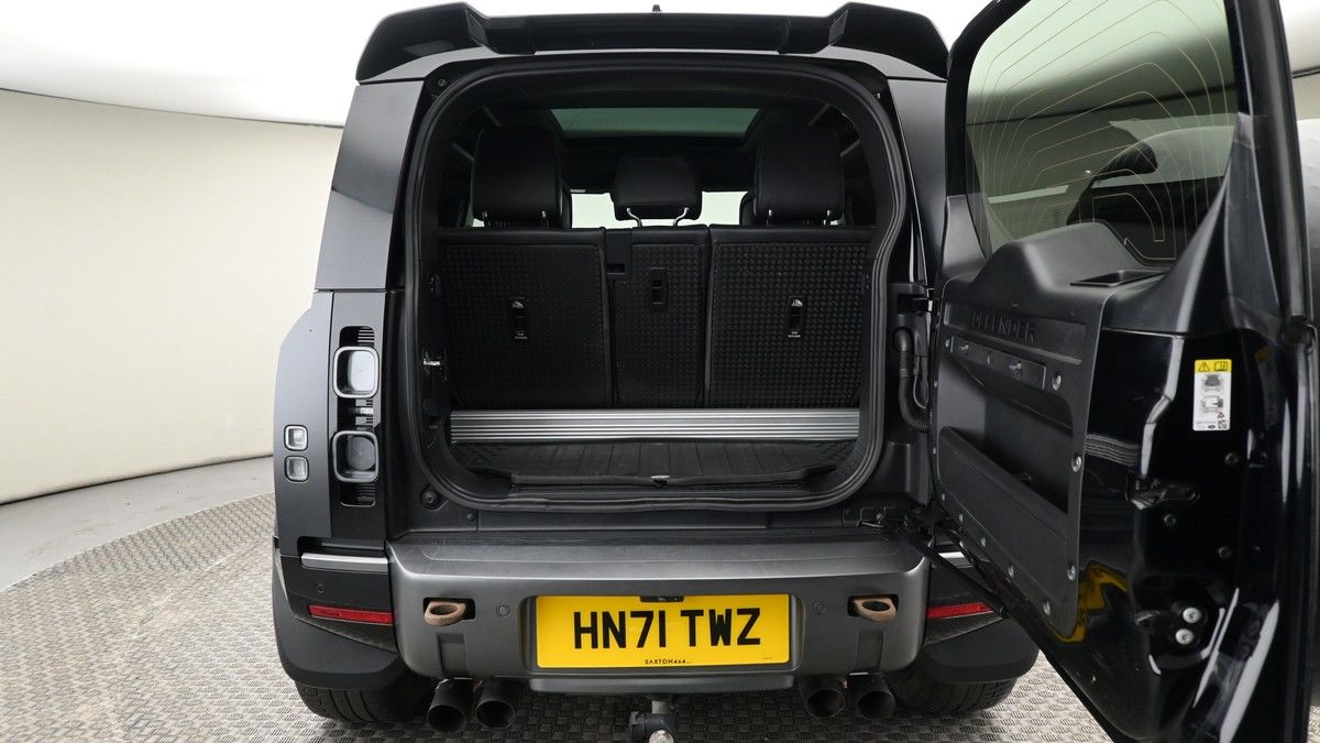 Land Rover Defender 90 Urban Image 10