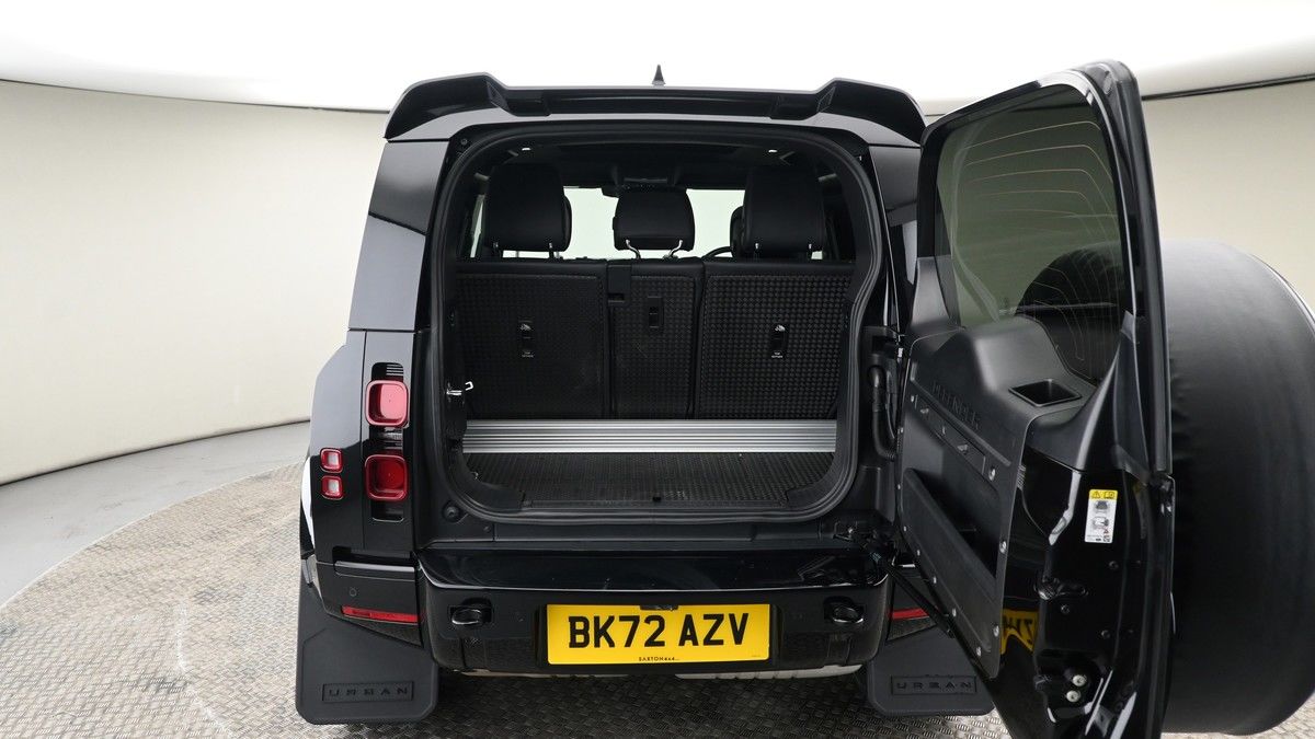 Land Rover Defender 90 Urban Image 10