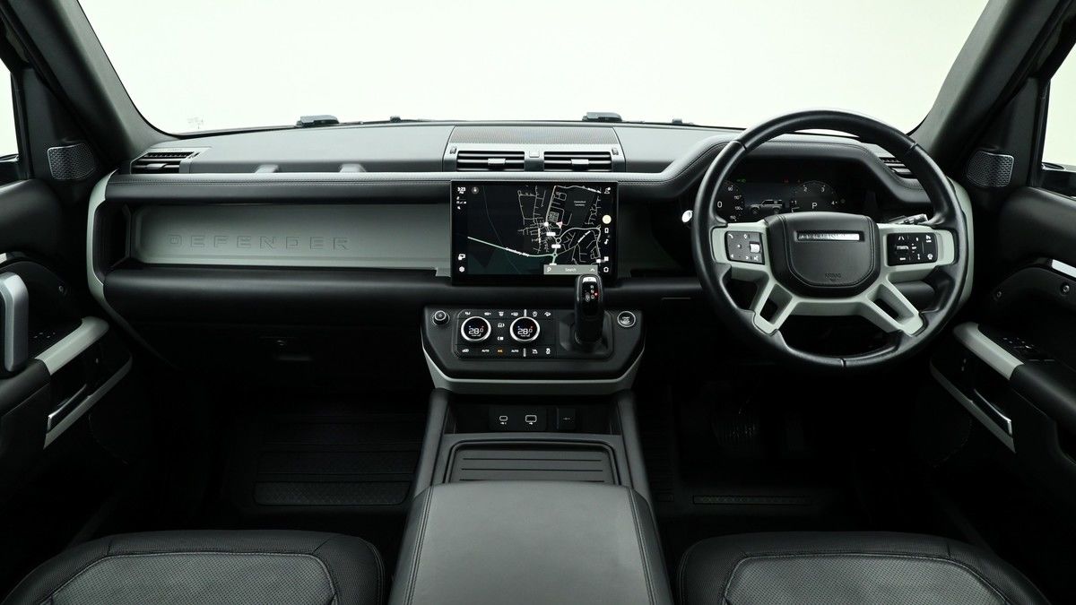 Land Rover Defender 90 Urban Image 14