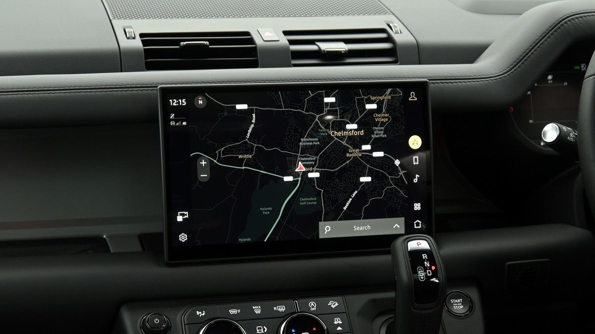 Land Rover Defender 110 Urban Image 14