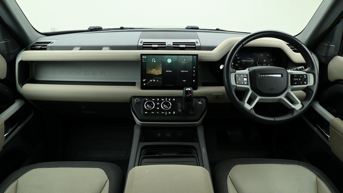 Land Rover Defender 110 Urban Image 14