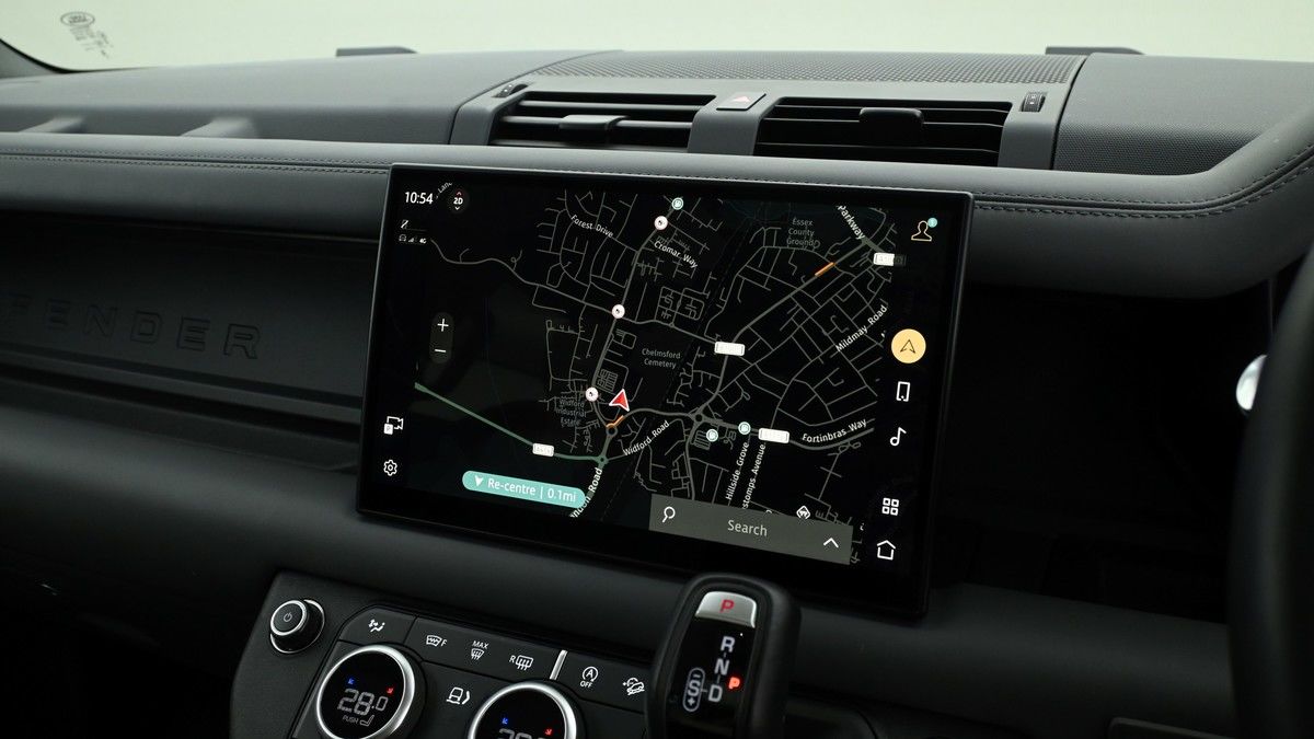 Land Rover Defender 110 Urban Image 11