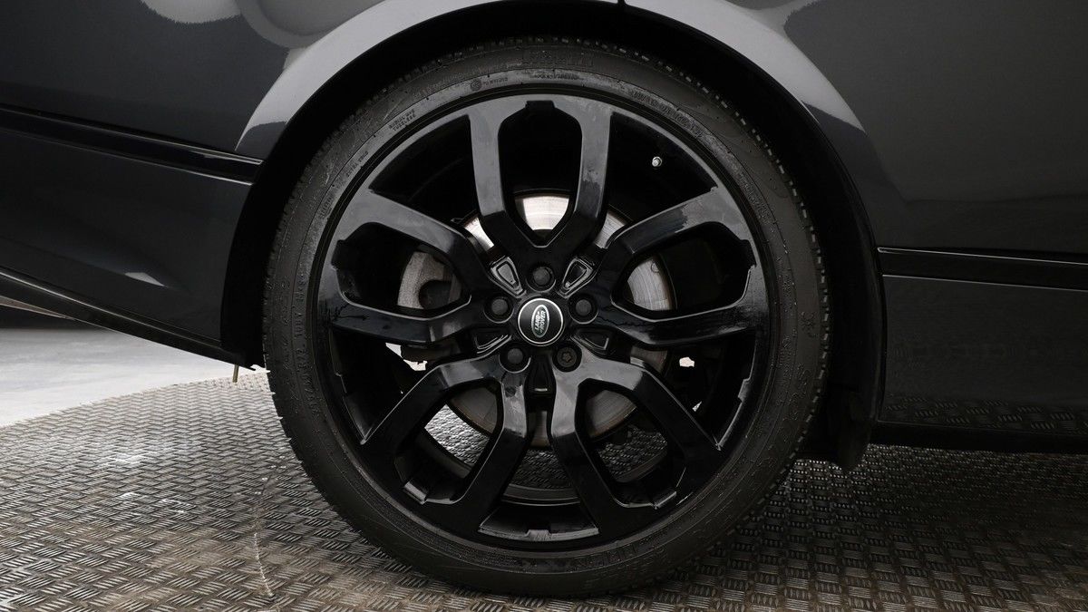 Land Rover Range Rover Image 9