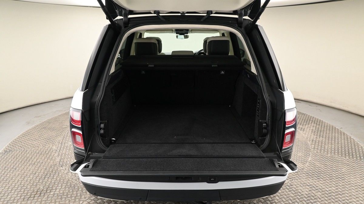 Land Rover Range Rover Image 10