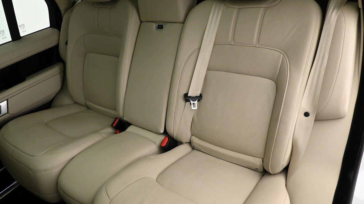 Land Rover Range Rover Image 5