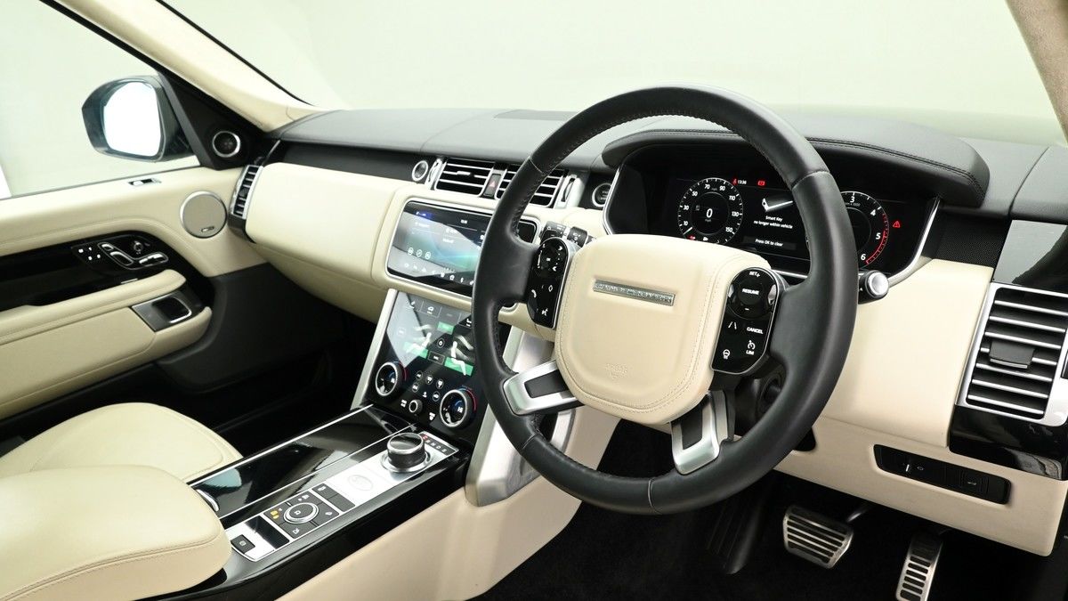 Land Rover Range Rover Image 3