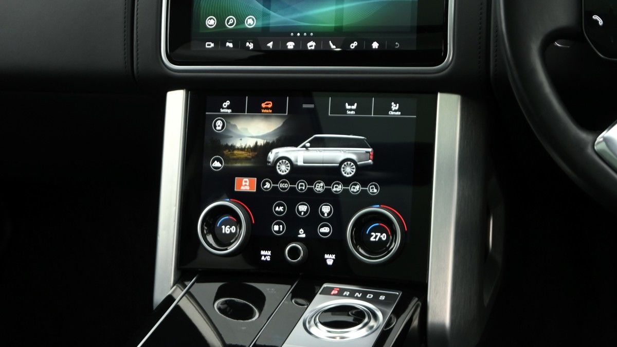 Land Rover Range Rover Image 23