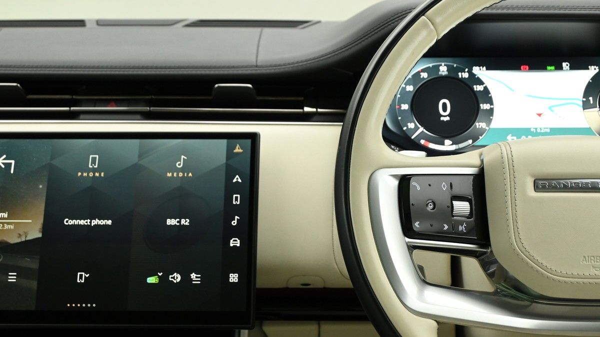 Land Rover Range Rover Image 15