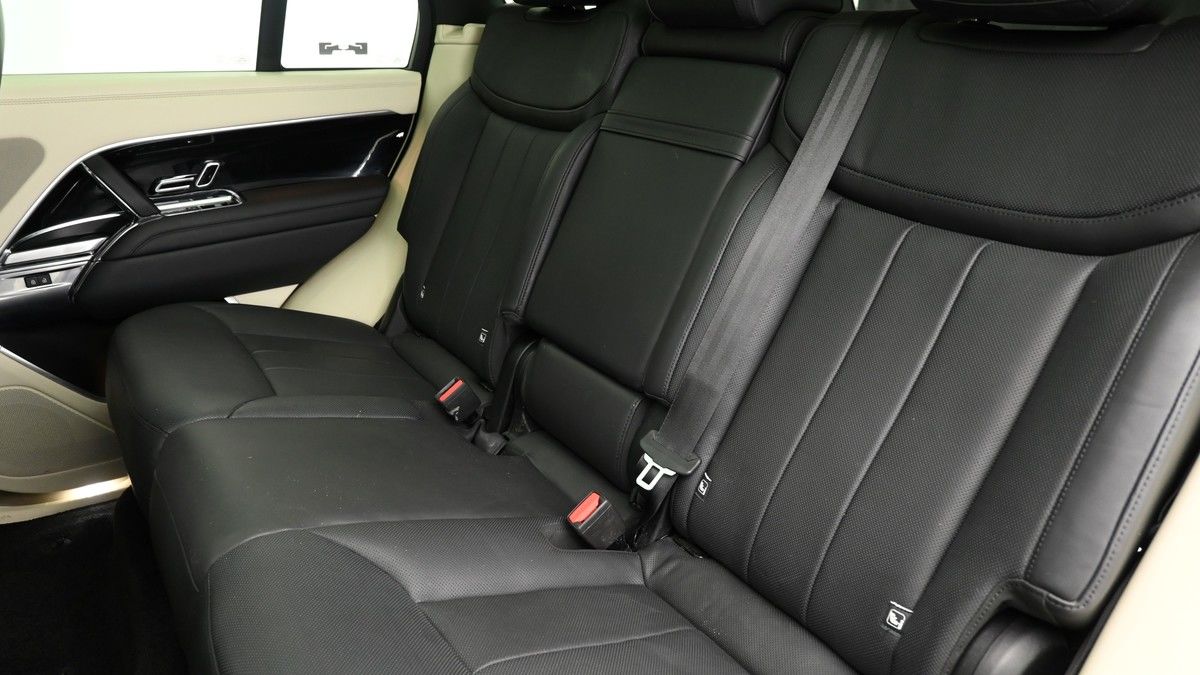 Land Rover Range Rover Image 5