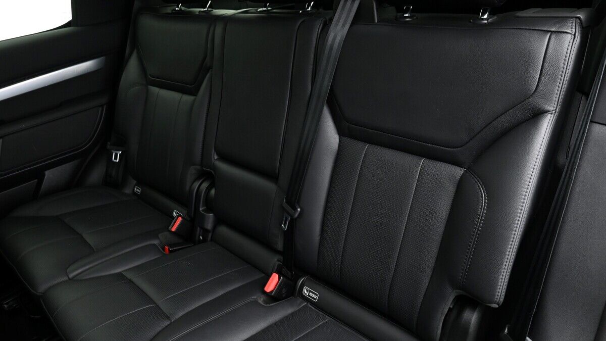 Land Rover Discovery Image 5