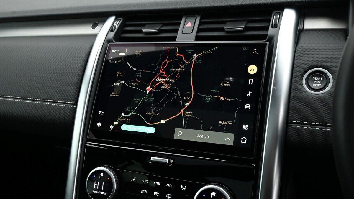 Land Rover Discovery Image 23