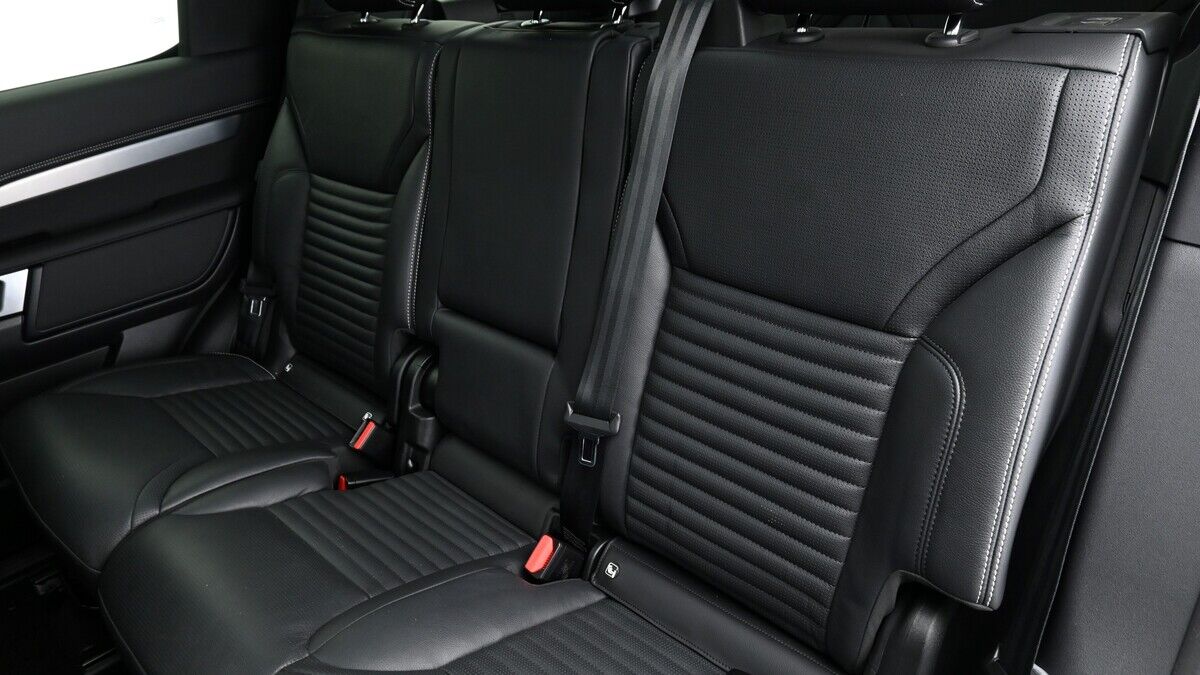 Land Rover Discovery Image 13