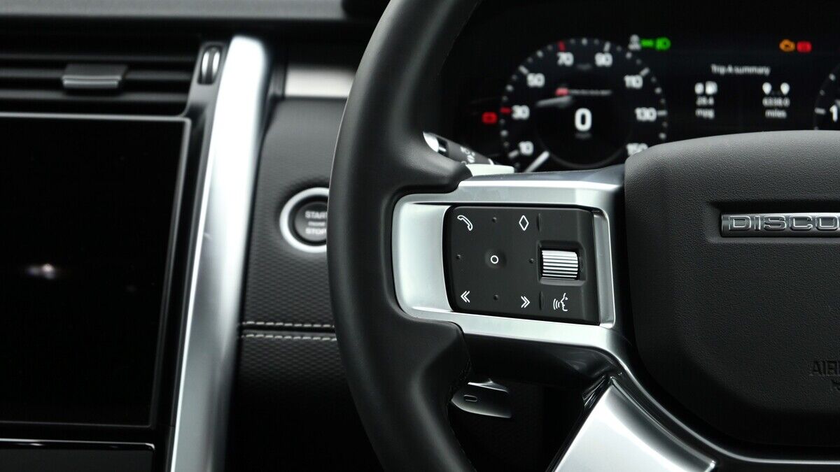 Land Rover Discovery Image 27
