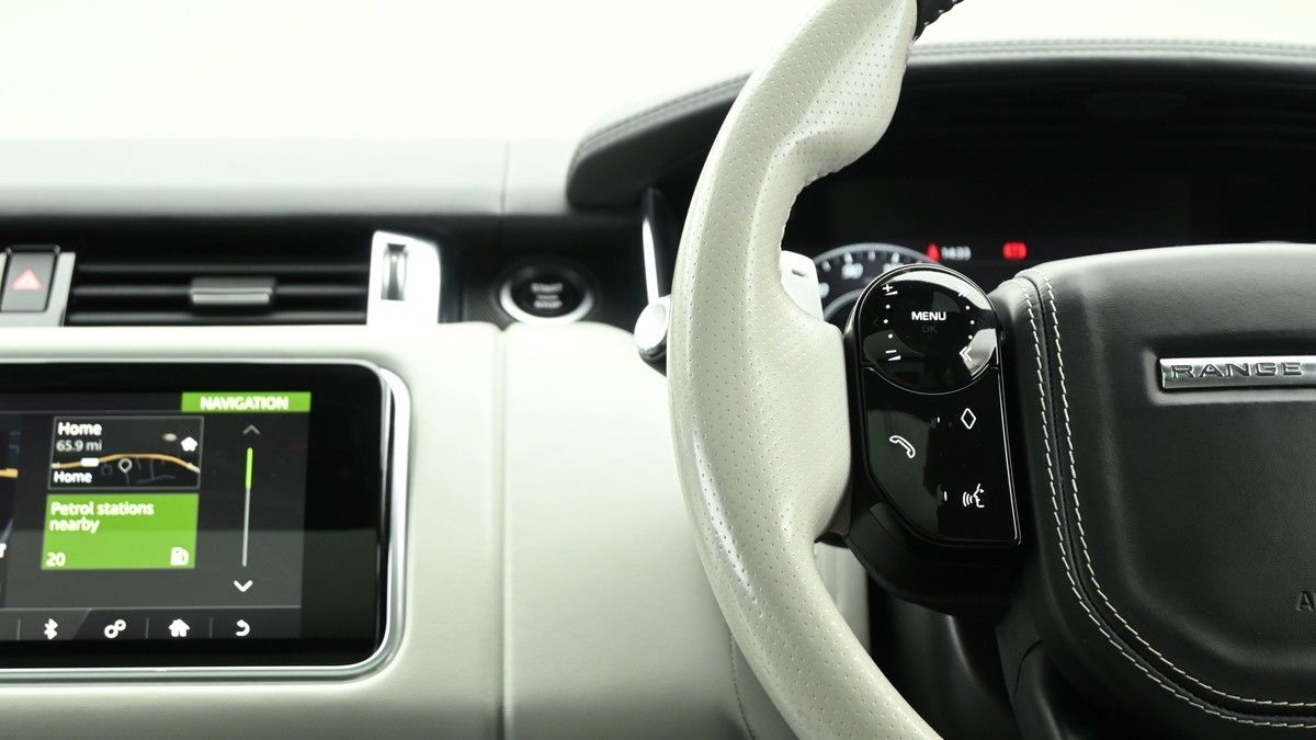 Land Rover Range Rover Sport Image 15