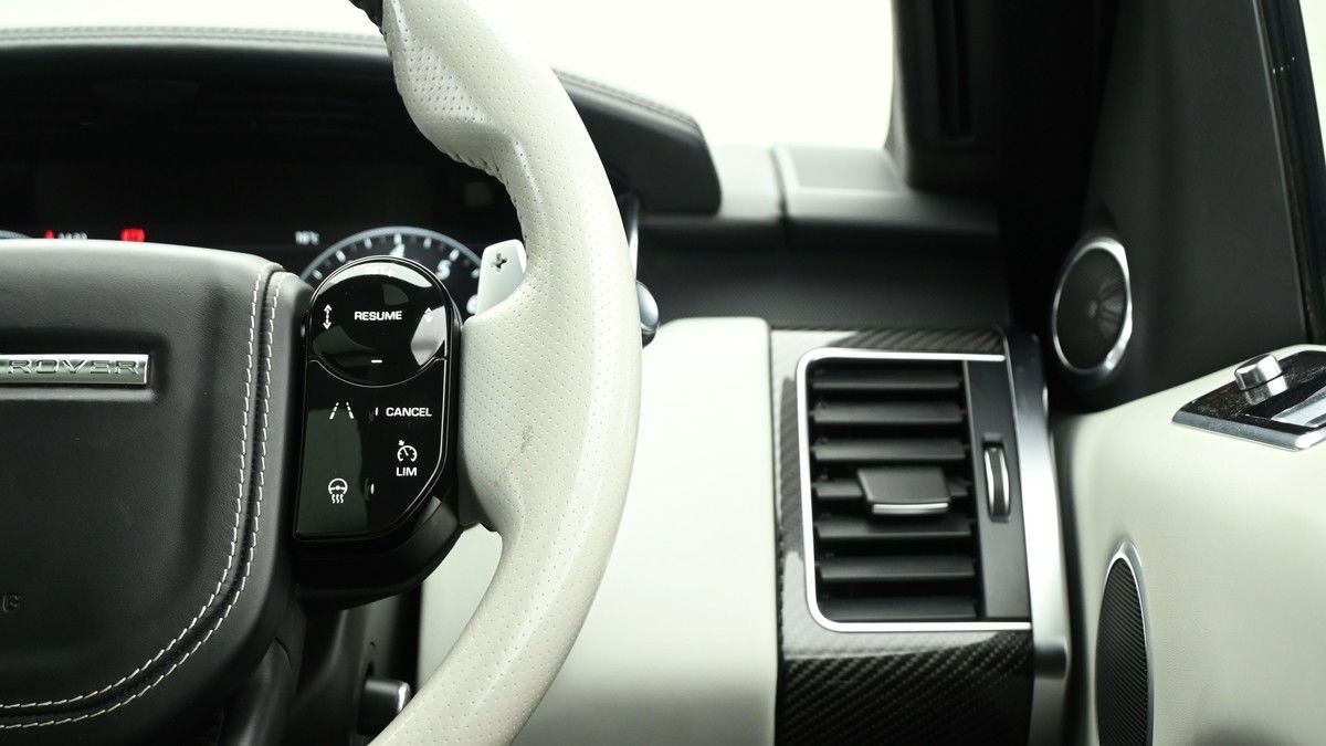 Land Rover Range Rover Sport Image 16