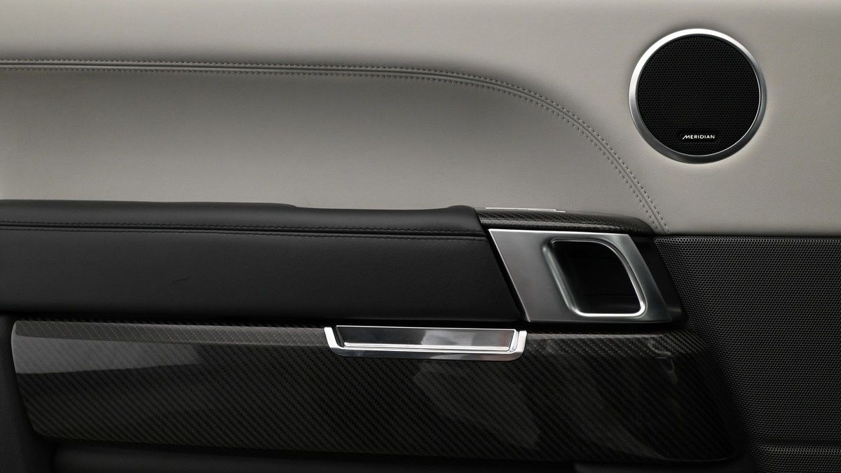 Land Rover Range Rover Sport Image 13