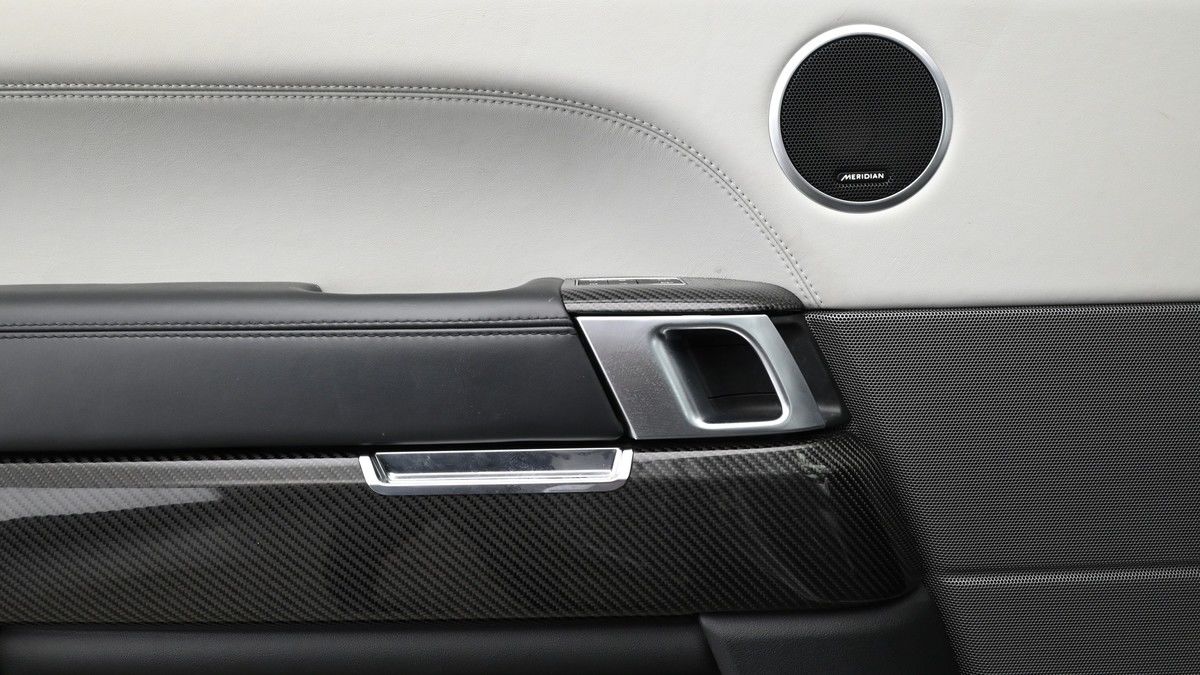 Land Rover Range Rover Sport Image 19