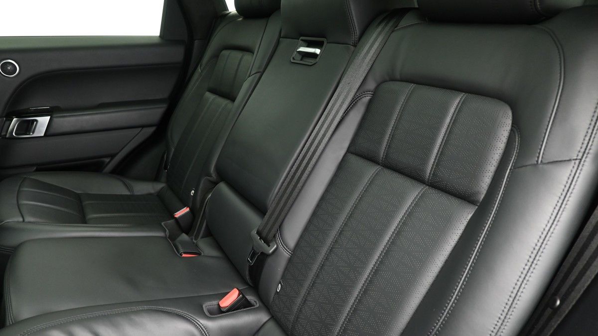 Land Rover Range Rover Sport Image 6