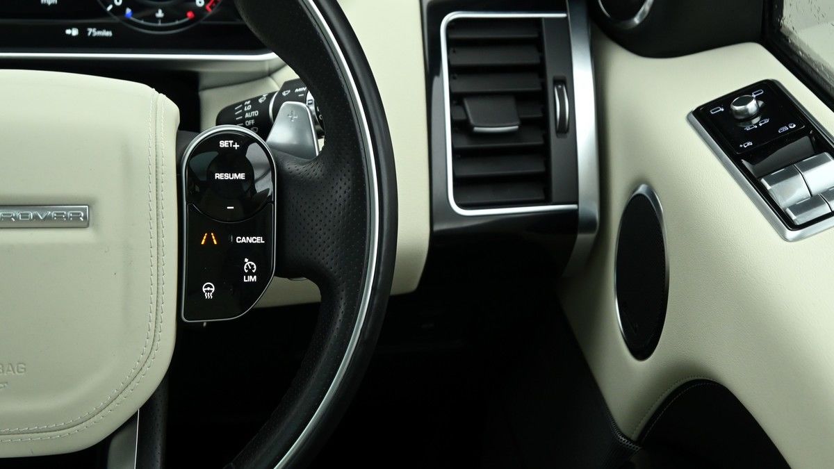 Land Rover Range Rover Sport Image 16