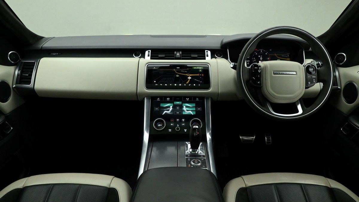 Land Rover Range Rover Sport Image 14