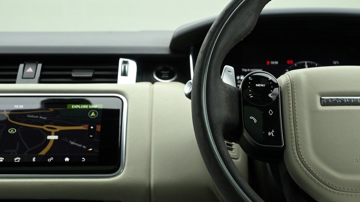Land Rover Range Rover Sport Image 15