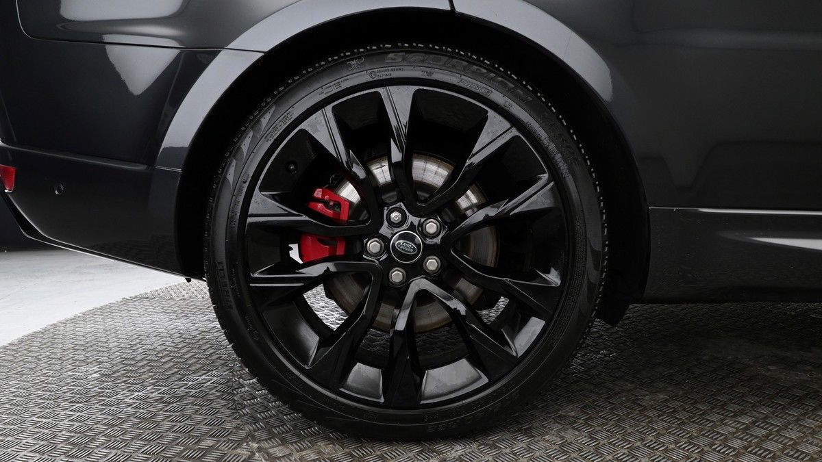 Land Rover Range Rover Sport Image 9