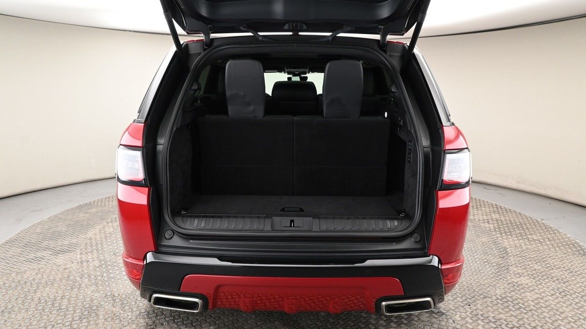 Land Rover Range Rover Sport Image 11