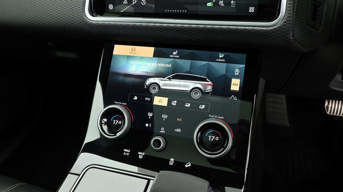 Land Rover Range Rover Velar Image 23