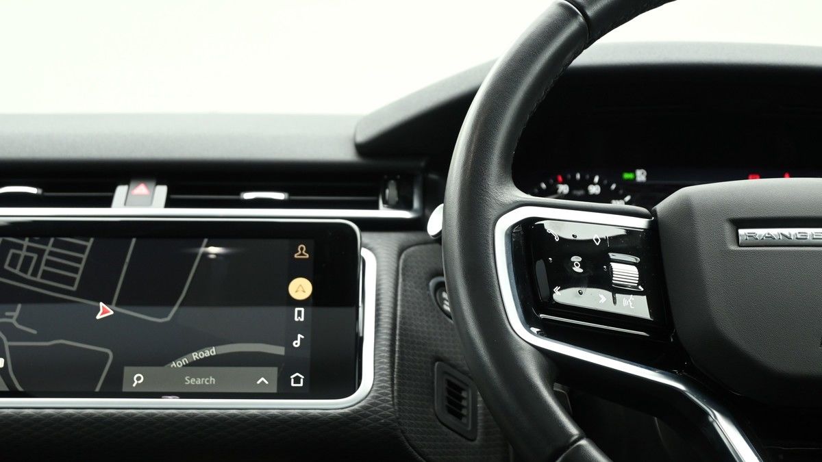 Land Rover Range Rover Velar Image 15