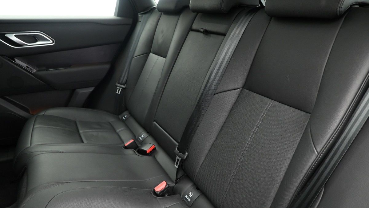 Land Rover Range Rover Velar Image 5