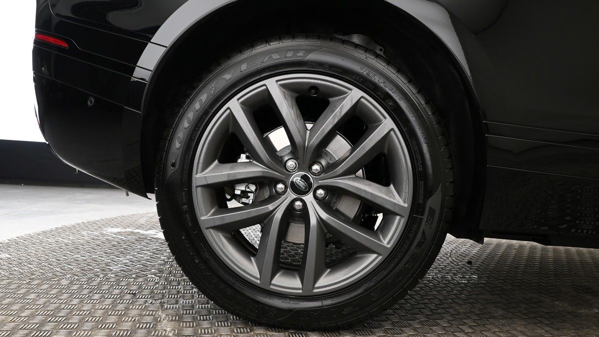 Land Rover Range Rover Velar Image 9