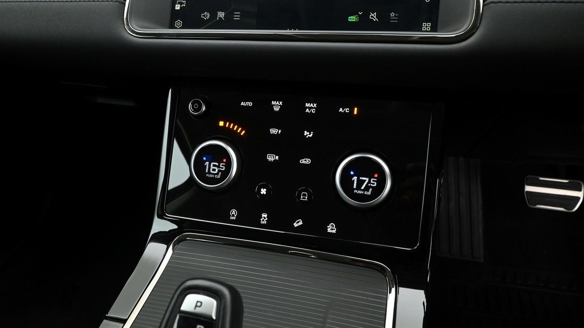 Land Rover Range Rover Evoque Image 12