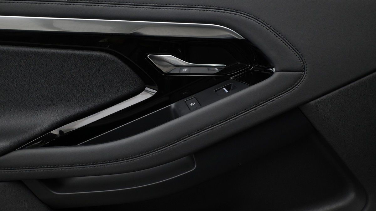 Land Rover Range Rover Evoque Image 13