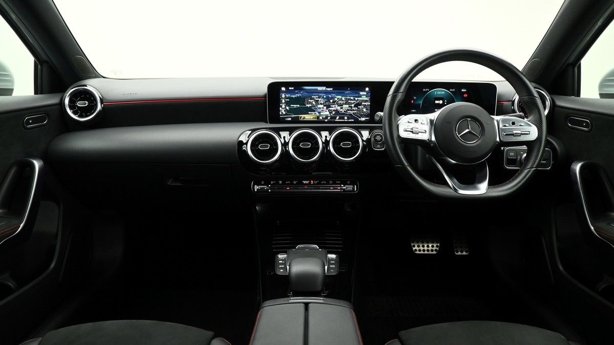 Mercedes-Benz A Class Image 13