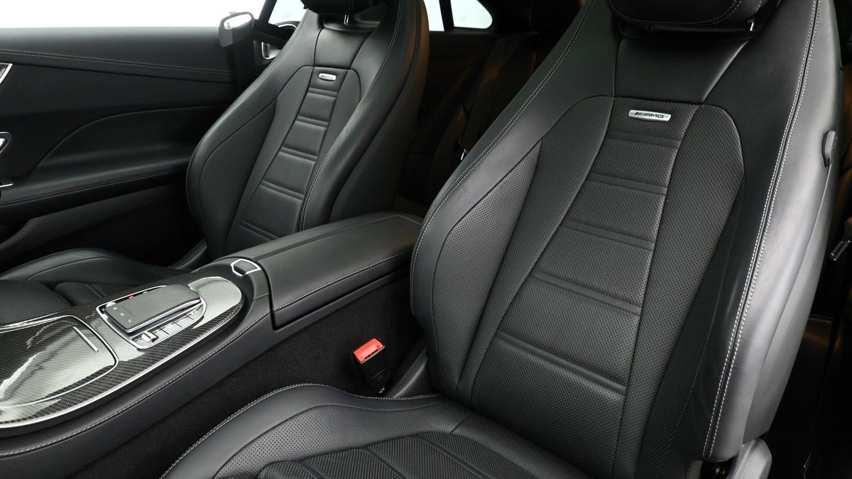 Mercedes-Benz E Class Image 4