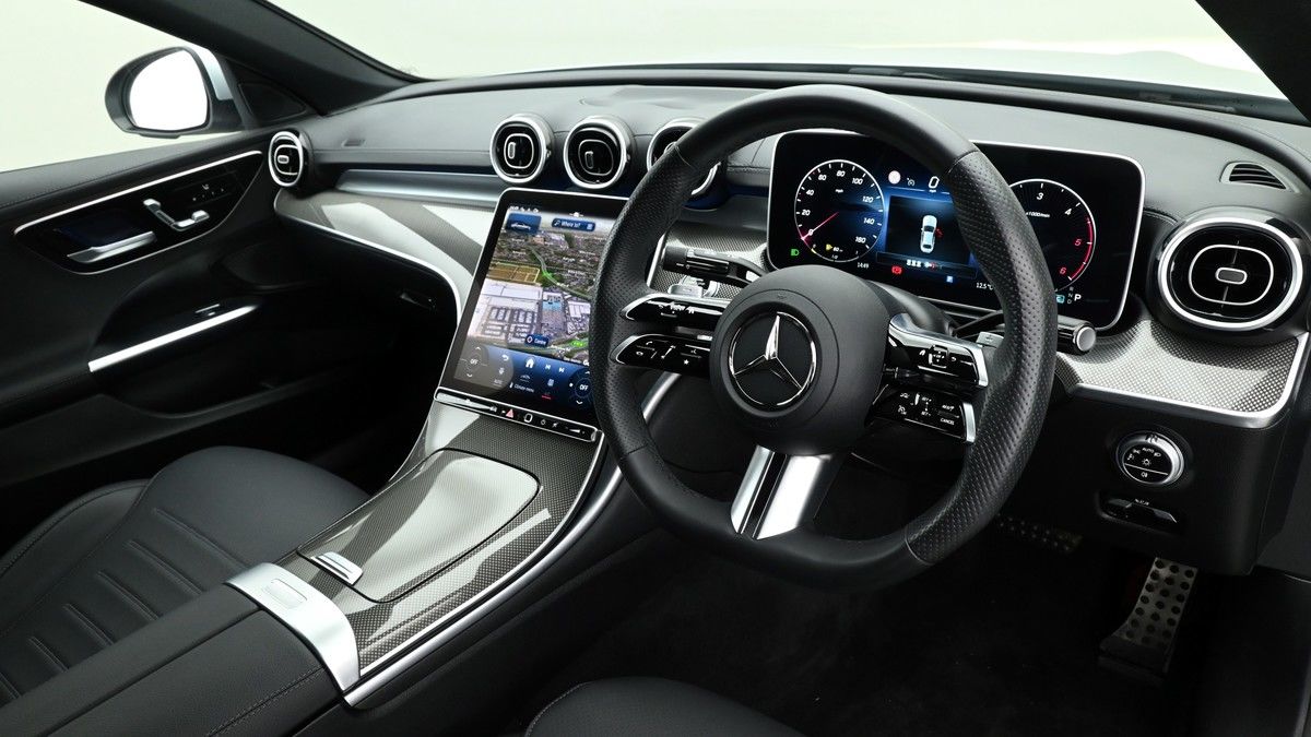 Mercedes-Benz C Class Image 2