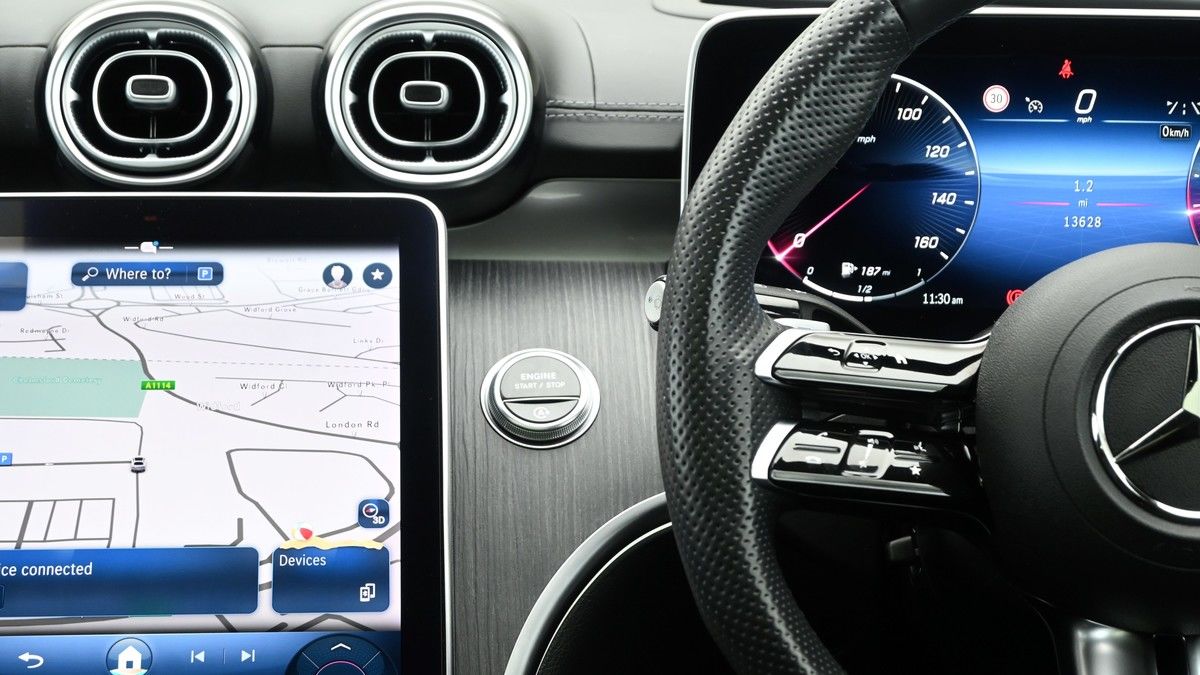 Mercedes-Benz C Class Image 15