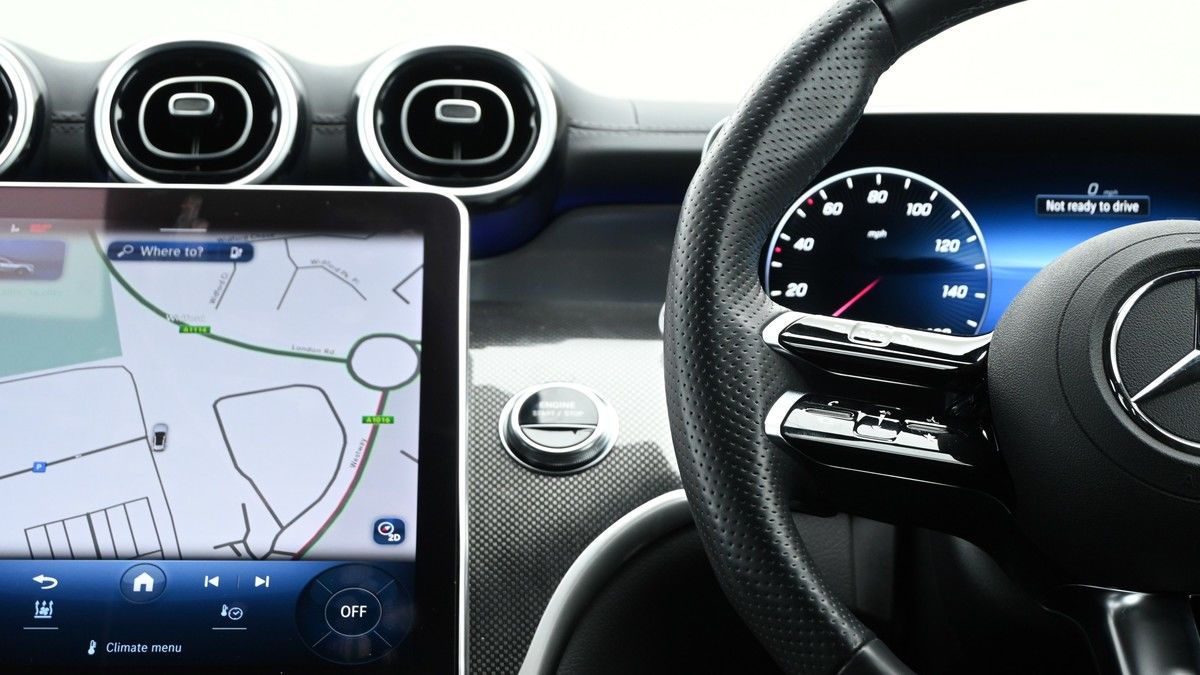 Mercedes-Benz GLC Image 14