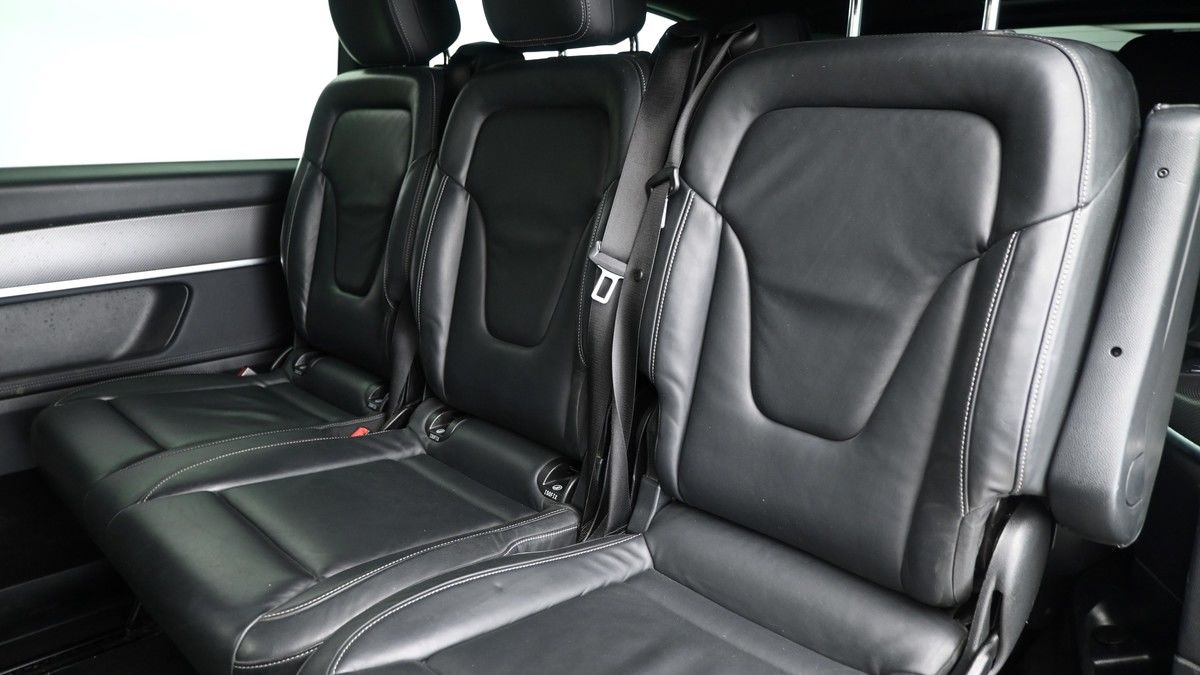 Mercedes-Benz V Class Image 5