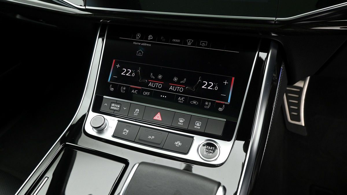 Audi Q7 Image 12
