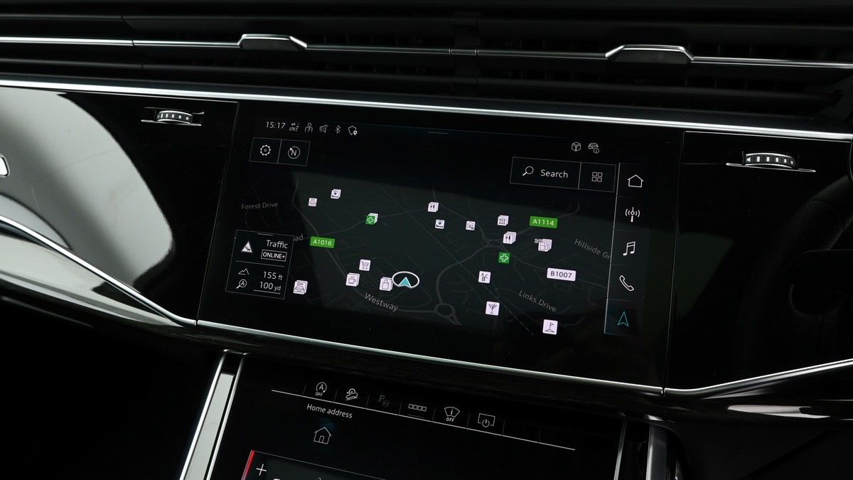 Audi Q7 Image 11