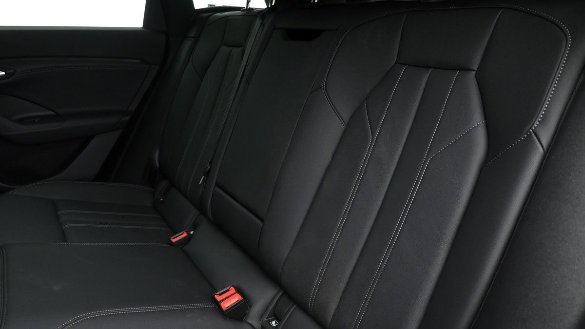 Audi Q6 e-tron Image 5