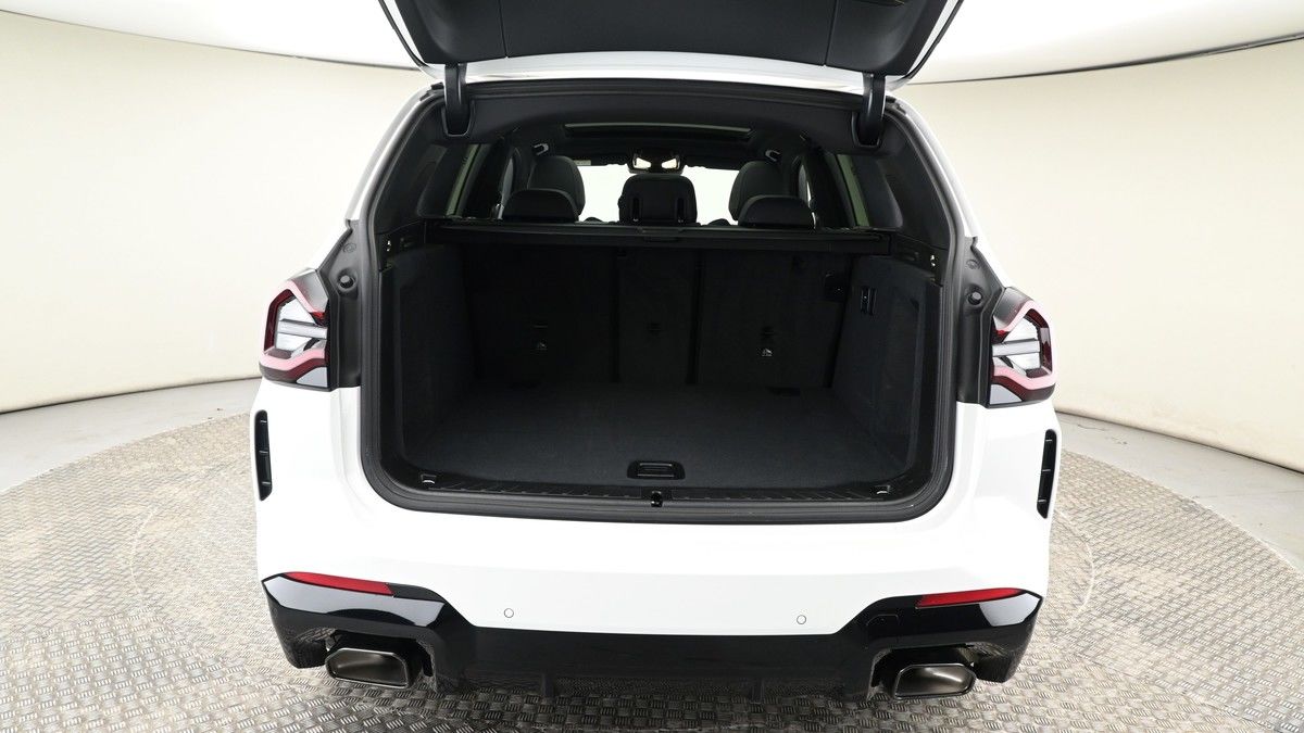BMW X3 Image 10