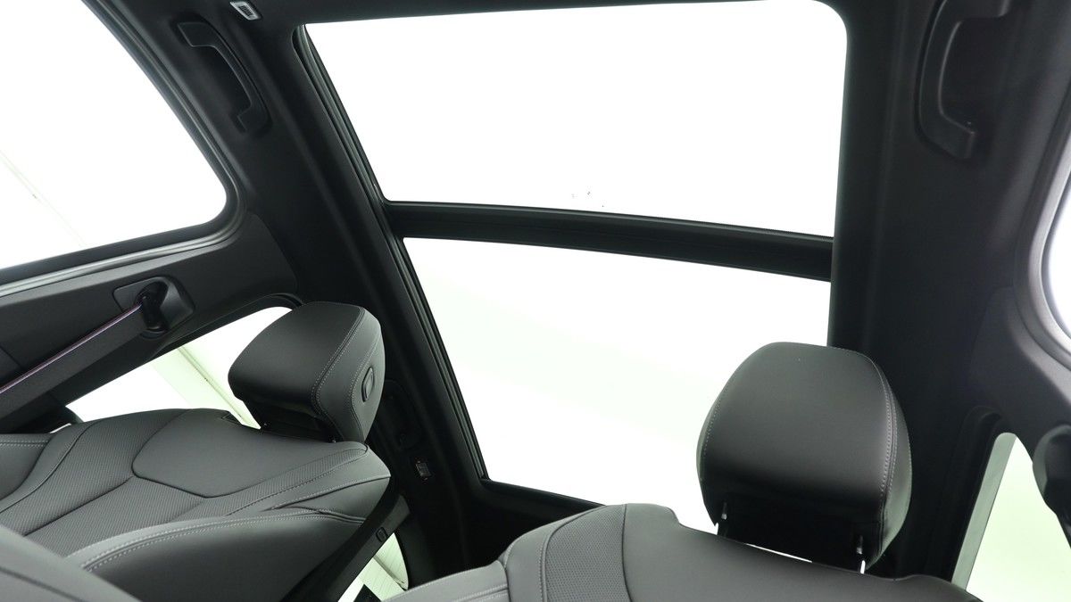 BMW X3 Image 2