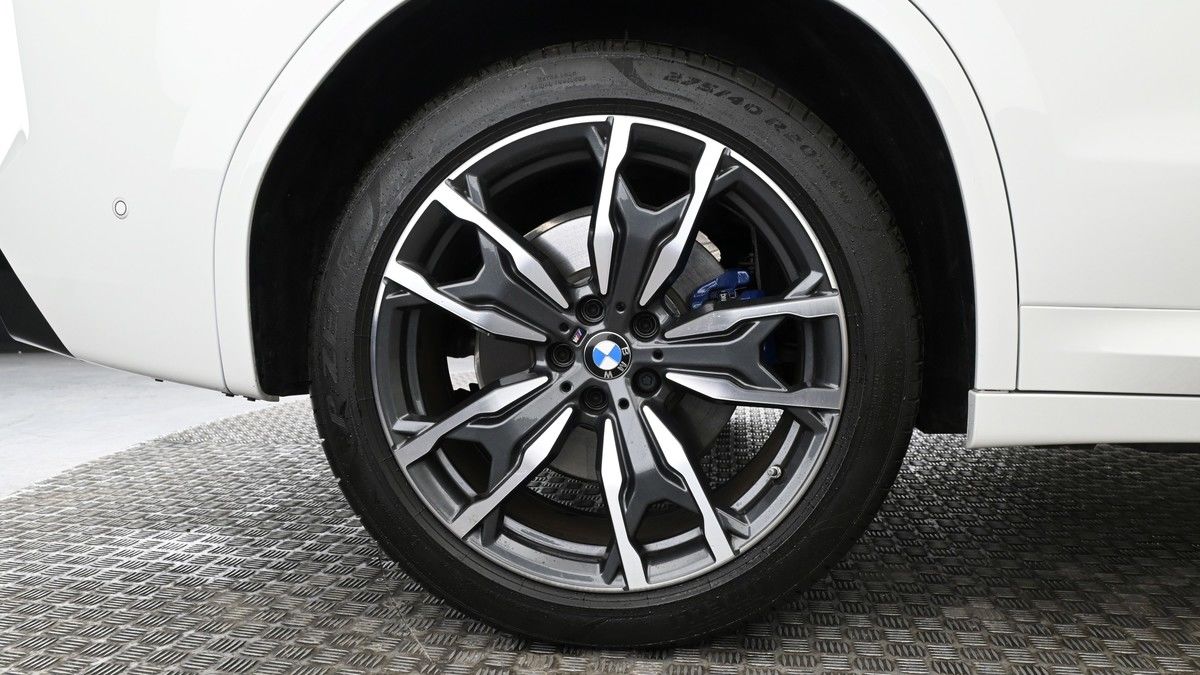 BMW X3 Image 9